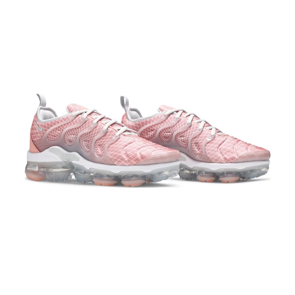 26 - Nike Vapormax